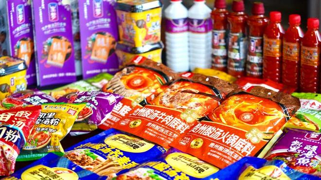 主角贵州酸汤突围：拼多多培土电商新周期PG麻将胡了网站入口从厨房佐餐到双十一(图8)